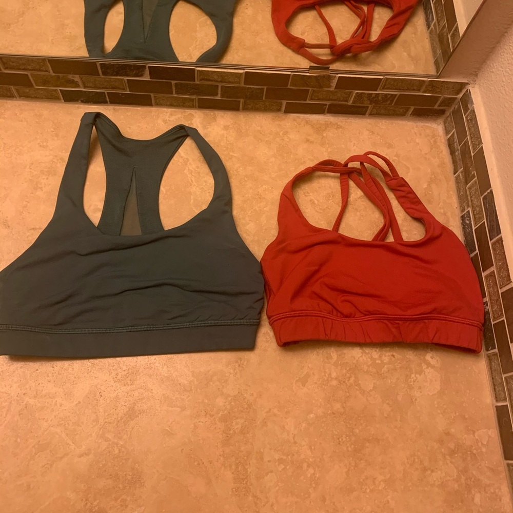2 Lululemon sports bras
